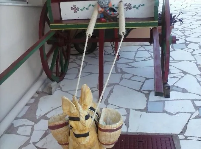 Vergina فندق